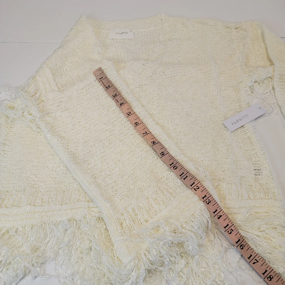 Six/Fifty Crochet Fringe Top [ivory] Size Small NWT!